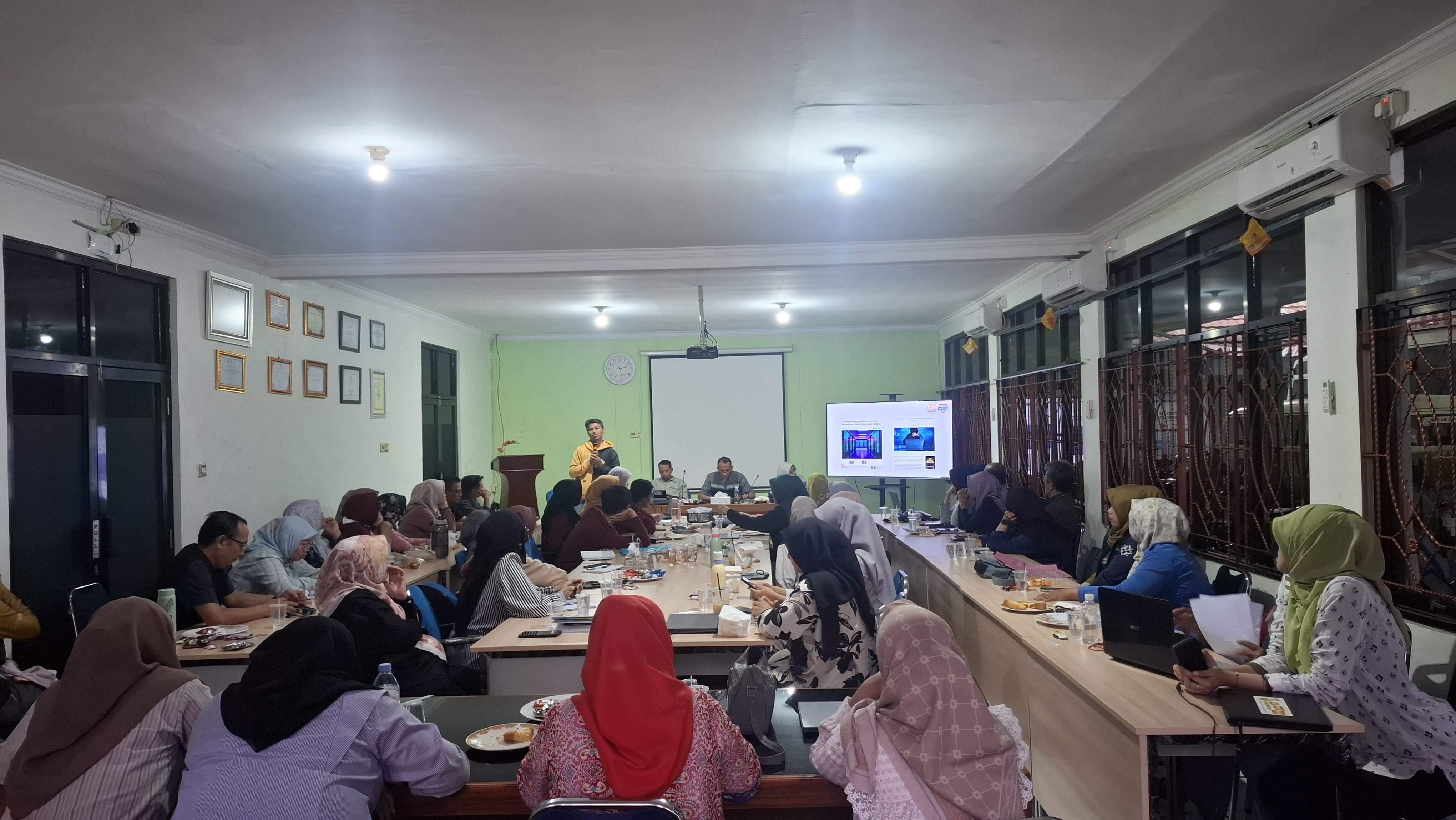 DP3APPKB Kota Cirebon Tegaskan Komitmen: Lingkungan Kerja Bersih Judi Online demi Keluarga Berkualitas