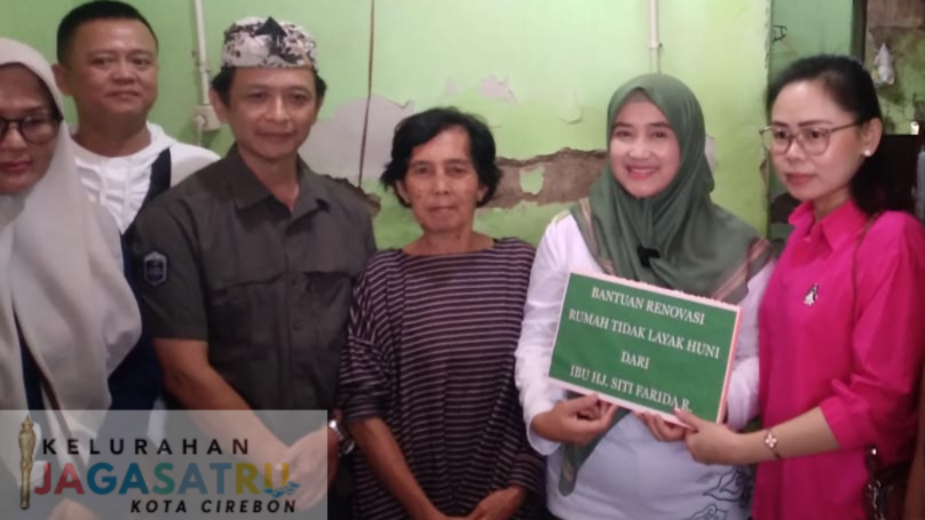 Wakil Wali Kota Cirebon Serahkan Bantuan Rumah Ambruk di Kelurahan Jagasatru
